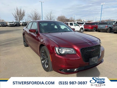 2023 Chrysler 300 S