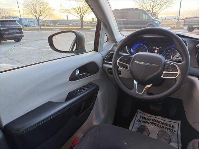 2019 Chrysler Pacifica LX