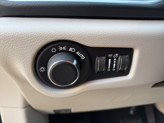 2019 Chrysler Pacifica LX