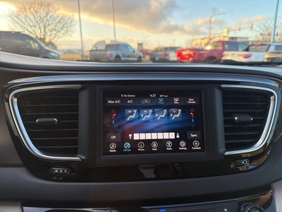 2019 Chrysler Pacifica LX