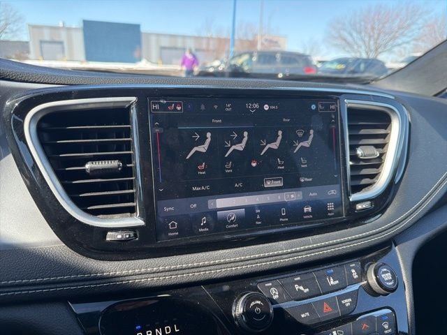 2025 Chrysler Pacifica Limited