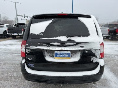 2015 Chrysler Town & Country S