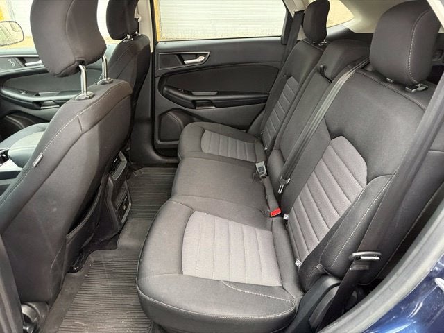 2017 Ford Edge SE