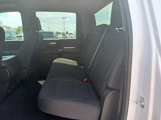 2026 Chevrolet Silverado 2500HD Custom