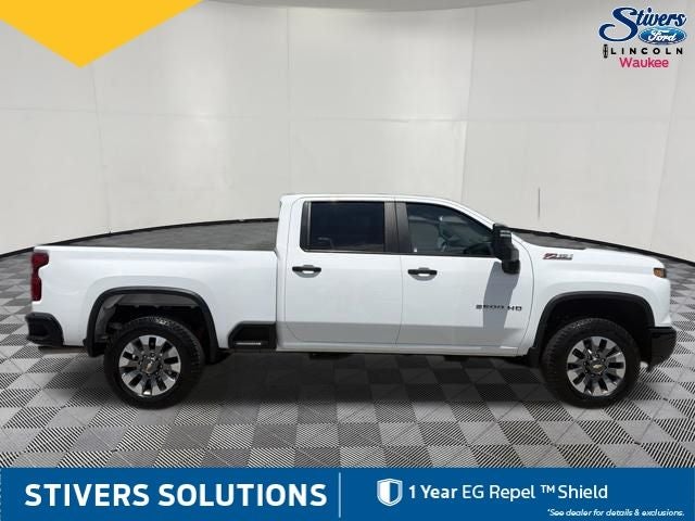 2026 Chevrolet Silverado 2500HD Custom