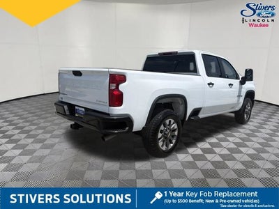 2026 Chevrolet Silverado 2500HD Custom