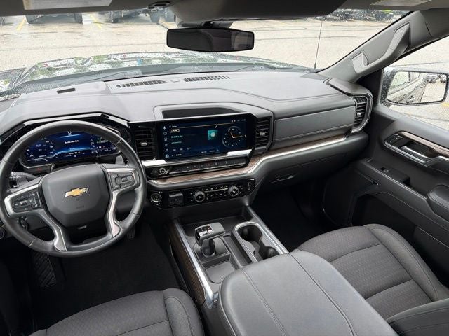 2023 Chevrolet Silverado 1500 LT LT1