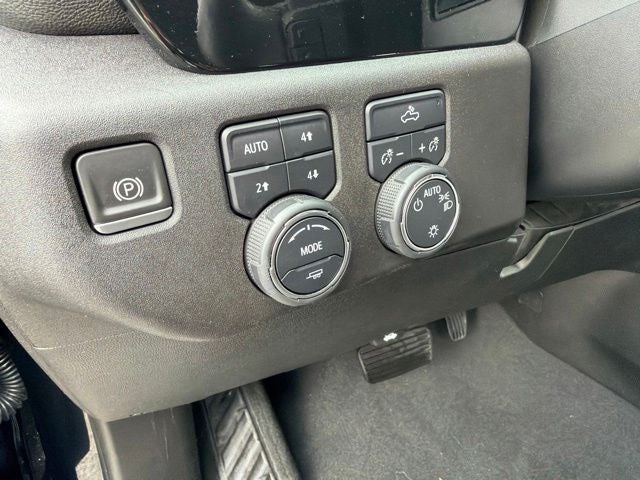 2023 Chevrolet Silverado 1500 LT LT1