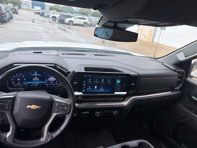 2025 Chevrolet Silverado 1500 LT LT1