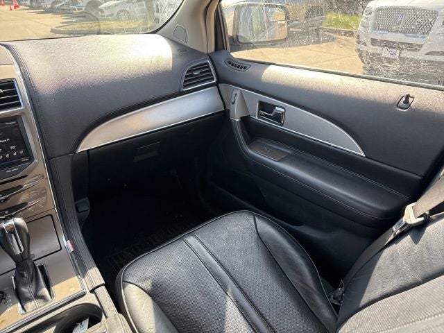 2011 Lincoln MKX Base