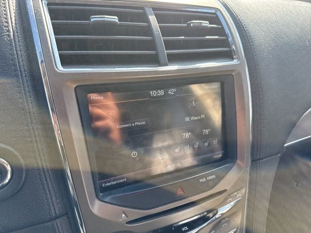 2011 Lincoln MKX Base