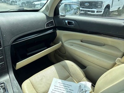 2019 Lincoln MKT Standard