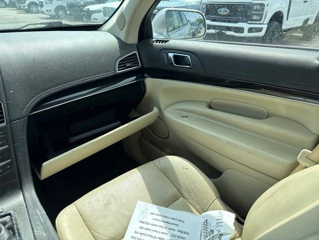 2019 Lincoln MKT Standard