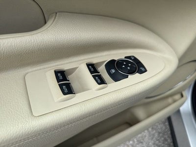 2019 Lincoln MKT Standard