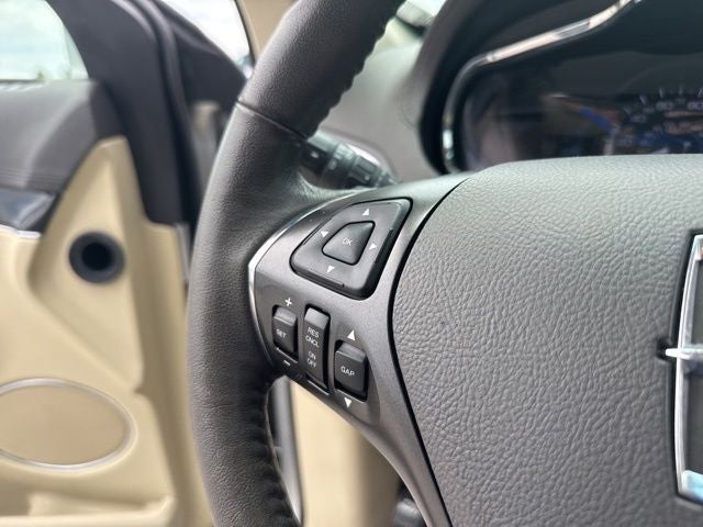 2019 Lincoln MKT Standard