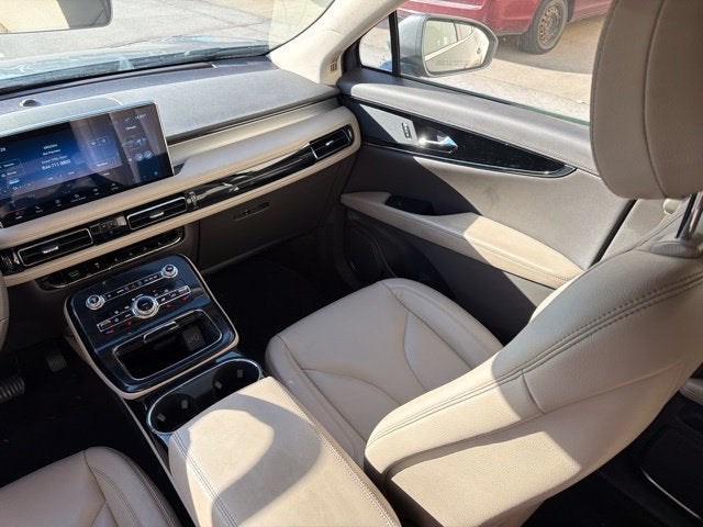 2023 Lincoln Nautilus Standard