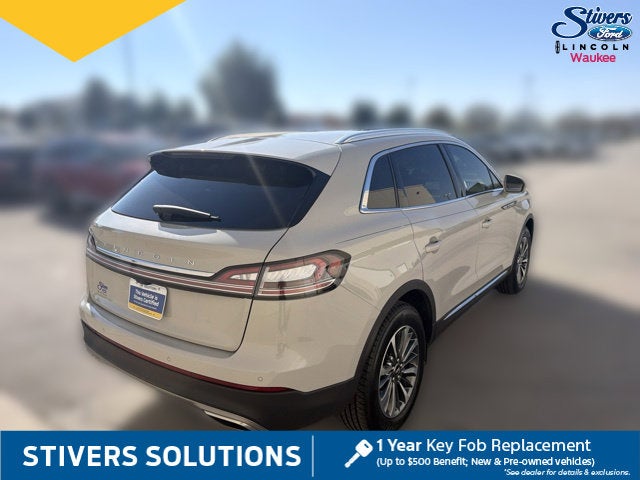 2022 Lincoln Nautilus Standard