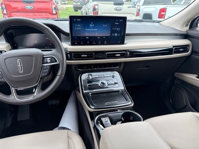 2023 Lincoln Nautilus Standard