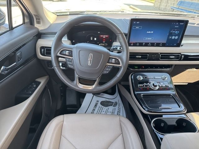 2022 Lincoln Nautilus Standard