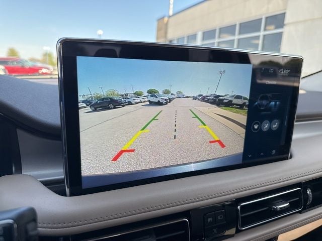 2022 Lincoln Nautilus Standard