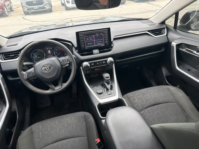 2022 Toyota RAV4 Hybrid XLE