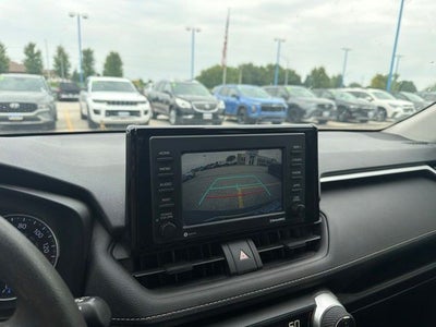 2022 Toyota RAV4 Hybrid XLE