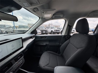 2025 Ford Maverick XL