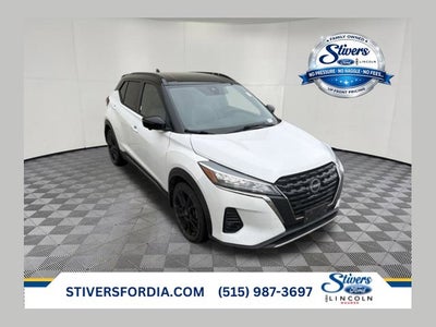 2023 Nissan Kicks SR