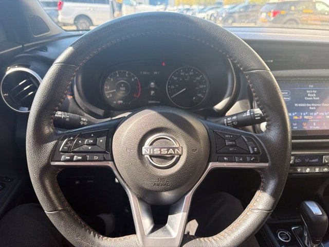 2023 Nissan Kicks SR