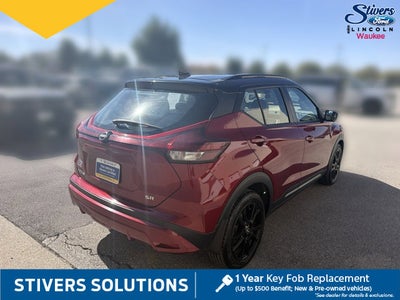 2023 Nissan Kicks SR