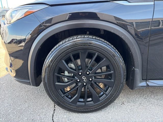2023 INFINITI QX50 LUXE