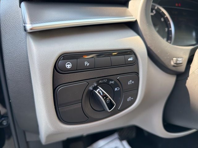 2023 INFINITI QX50 LUXE