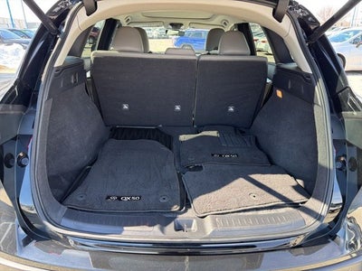 2023 INFINITI QX50 LUXE