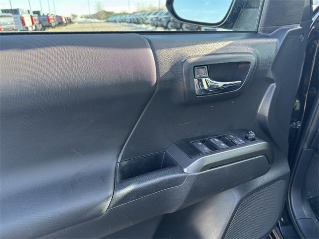 2023 Toyota Tacoma TRD Off-Road V6