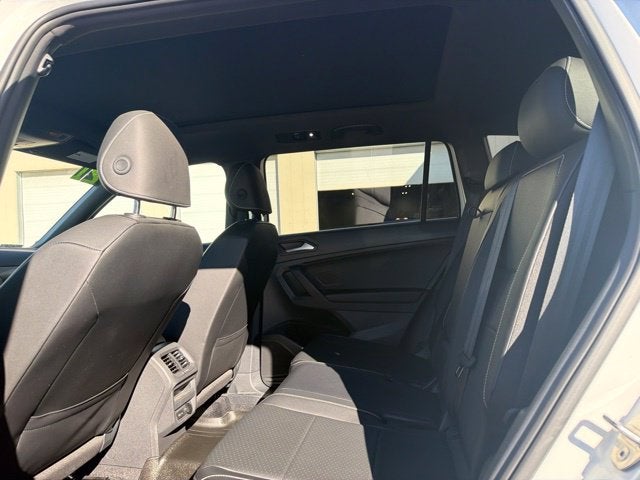 2021 Volkswagen Tiguan 2.0T SE R-Line Black