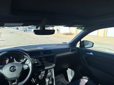 2021 Volkswagen Tiguan 2.0T SE R-Line Black