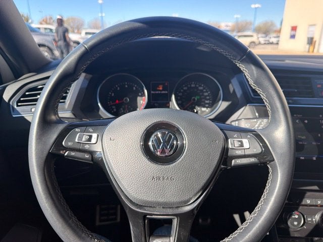 2021 Volkswagen Tiguan 2.0T SE R-Line Black