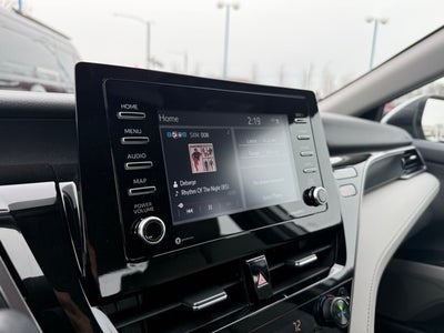 2024 Toyota Camry Hybrid SE