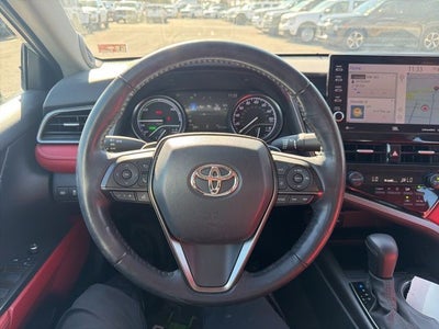 2022 Toyota Camry Hybrid XSE