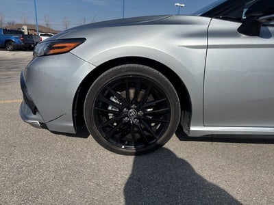 2022 Toyota Camry Hybrid XSE