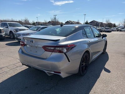 2022 Toyota Camry Hybrid XSE
