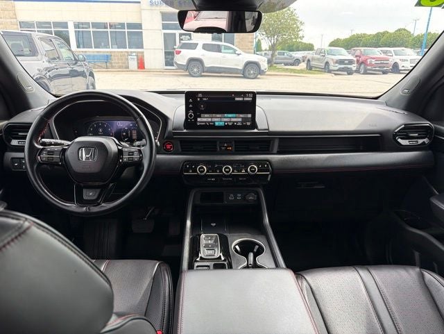 2025 Honda Pilot Black Edition