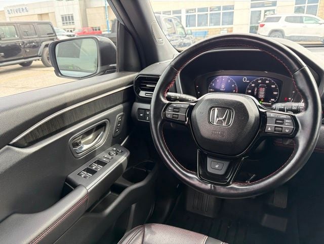 2025 Honda Pilot Black Edition