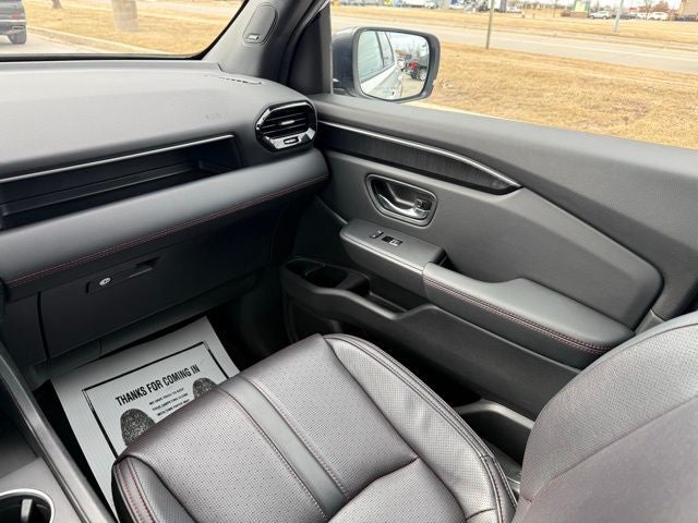 2025 Honda Pilot Black Edition