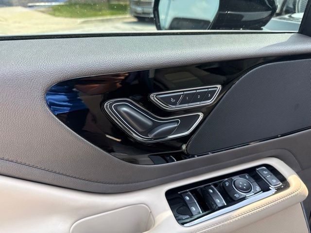 2023 Lincoln Aviator Standard Premium