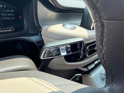 2023 Lincoln Aviator Standard Premium