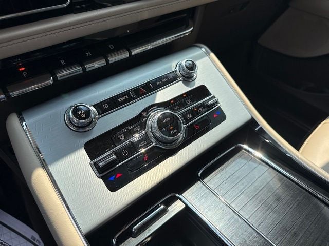 2023 Lincoln Aviator Standard Premium