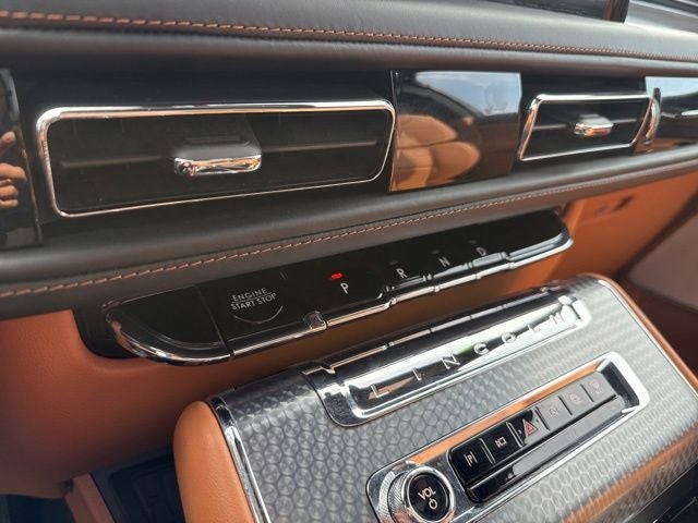 2025 Lincoln Aviator Black Label