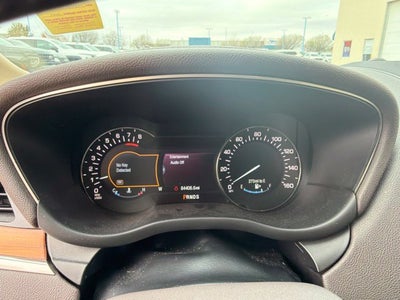 2015 Lincoln MKC Base
