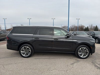 2025 Lincoln Navigator L Reserve